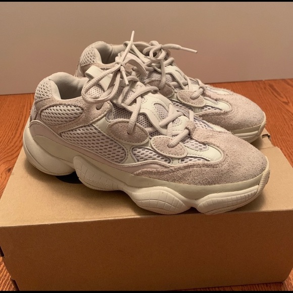 SOLD - YEEZY 500 BLUSH ** STEAL PRICE** - Picture 2 of 5
